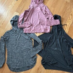 Reebok bundle of 3 tops size XS